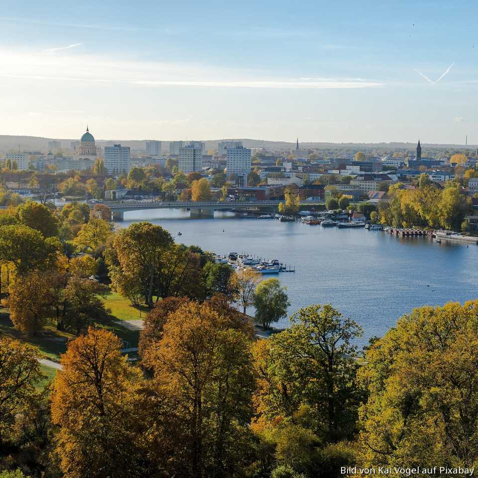 Blick über die Havel auf Potsdam